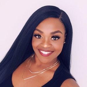 Meet your Posher, Cher